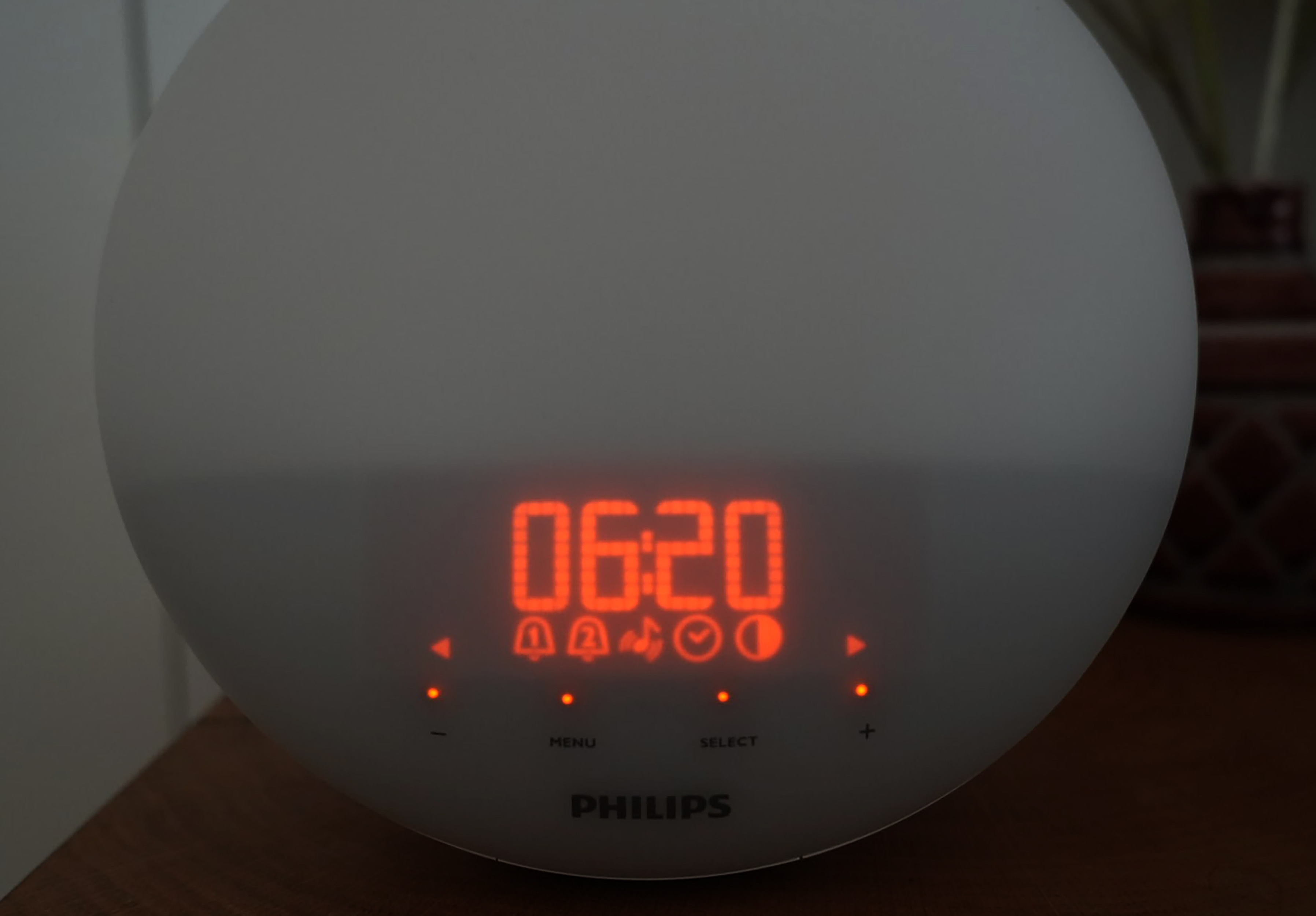 アラーム時計 Philips Wake-Up Light HF3520 Amazon.com : Wake-up Light : Health & Household